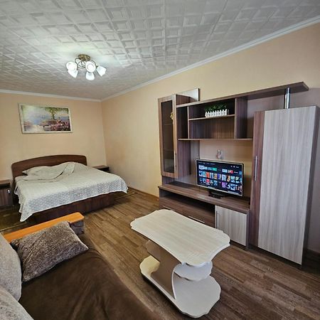 Lux Apartment On Potanina 19 Ust-Kamenogorsk Luaran gambar