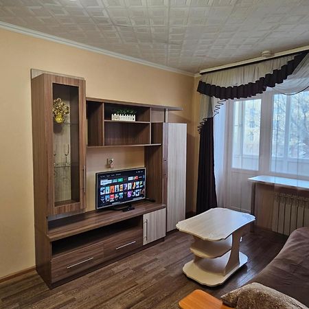 Lux Apartment On Potanina 19 Ust-Kamenogorsk Luaran gambar